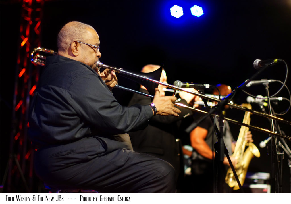 Fred-Wesley-and-The-New-JBs-2017-at-Tante-Ju-Photo-by-Gerhard-Csejka